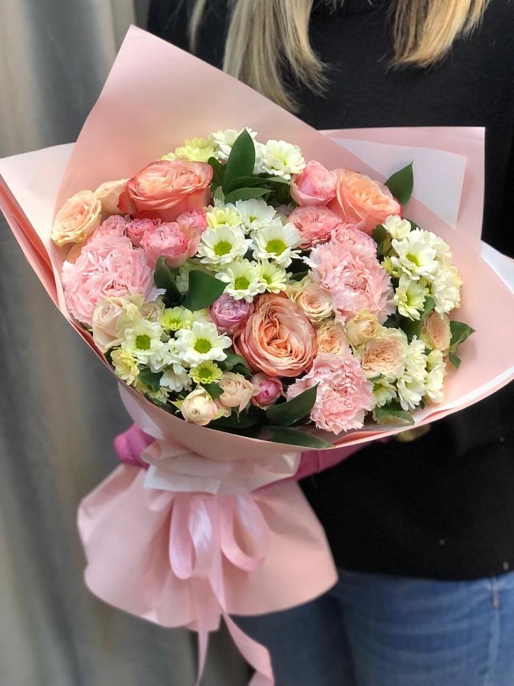 Букет цветов из: Гвоздики, Розы и Хризантемы в Николаевке Воронежской области