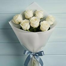 Букет 7 Белых роз Эдлесс Лав в Николаевке Воронежской области