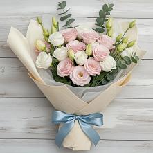 Букет цветов из:  Лизиантусы #REPLACE_PRED# Николаевке Воронежской области