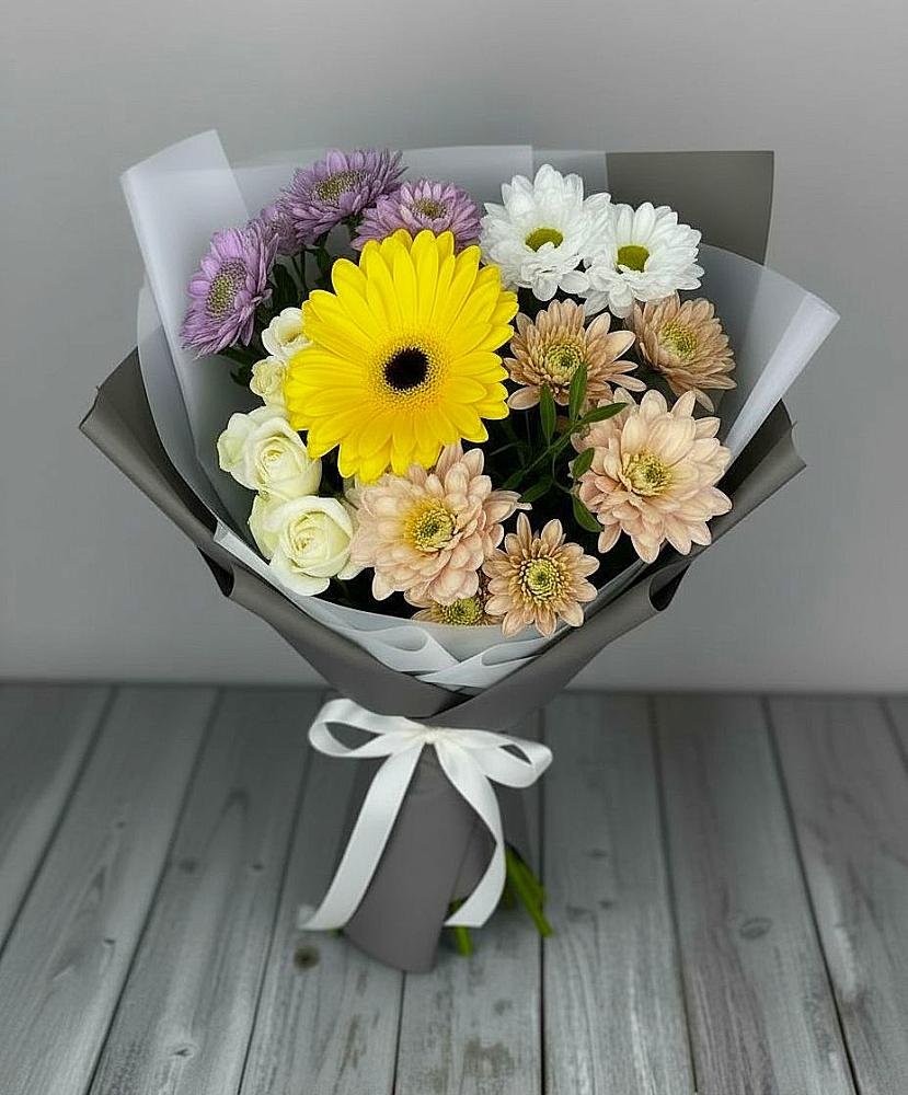 Букет цветов из: Розы, Герберы и Хризантемы в Николаевке Воронежской области