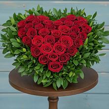 Цветочная композиция из Розы в виде сердца #REPLACE_PRED# Николаевке Воронежской области