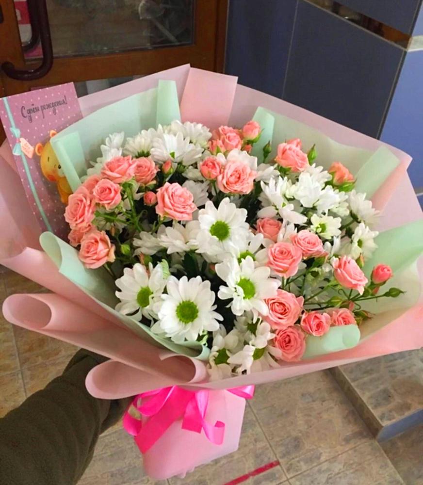 Букет цветов из: Розы и Хризантемы в Николаевке Воронежской области