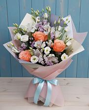Букет цветов из:  Лизиантусы, Розы, Альстромерии и Гипсофила в Николаевке Воронежской области