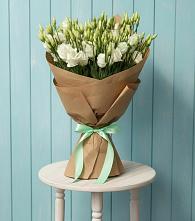 Букет цветов из:  Лизиантусы в Николаевке Воронежской области