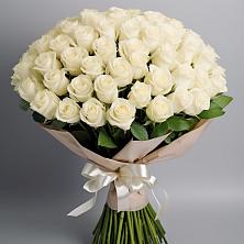 Букет 101 беля роза Белоснежка в Николаевке Воронежской области