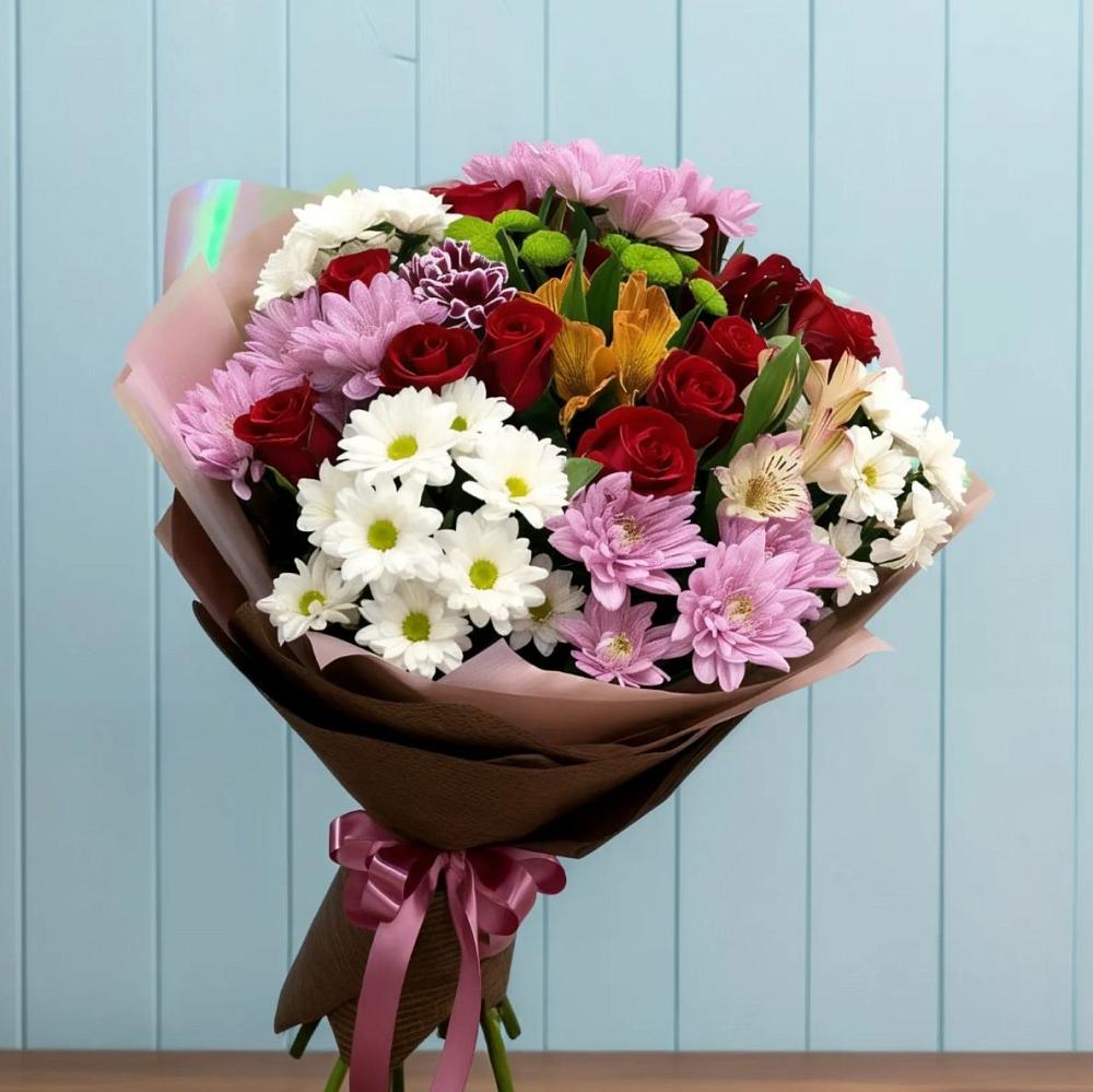 Букет цветов из: Розы, Хризантемы и Альстромерии в Николаевке Воронежской области