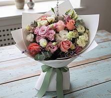 Букет цветов из:  Розы, Лизиантусы и Гвоздики #REPLACE_PRED# Николаевке Воронежской области