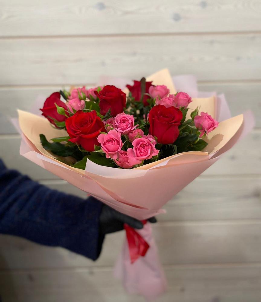 Букет цветов из: Розы в Николаевке Воронежской области